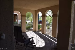 Photo #4: 2135810 Listing 