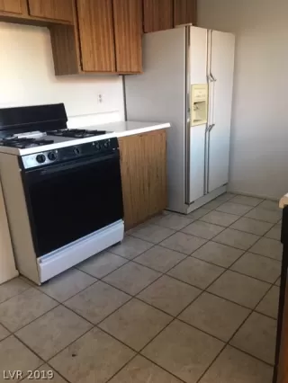 Photo #3: 2135878 Listing 