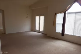 Photo #1: 2135966 Listing