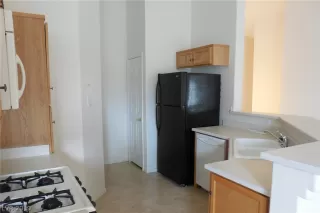 Photo #3: 2135966 Listing