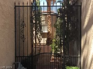 Photo #1: 2136062 Listing 