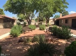 Photo #4: 2136062 Listing 