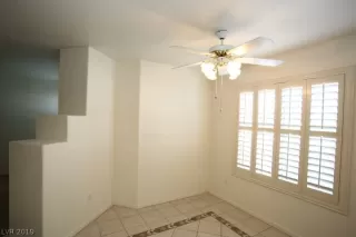 Photo #6: 2136071 Listing 