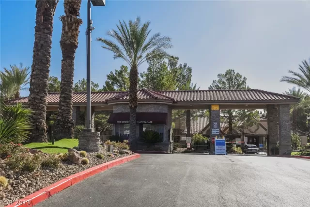 MLS: 2136127 Condo For Sale