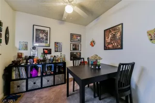 Photo #5: 2136127 Listing