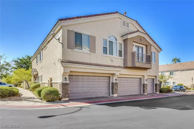 MLS: 2136169 Condo For Sale