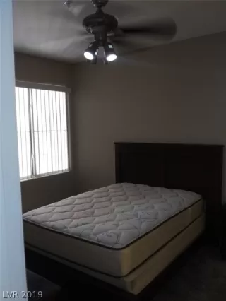 Photo #2: 2136273 Listing 