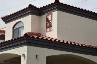 Photo #1: 2136555 Listing