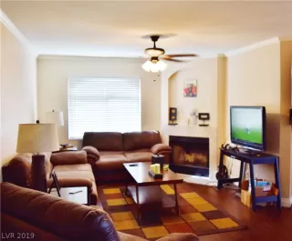 Photo #6: 2136555 Listing