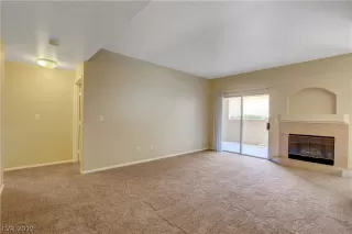 Photo #2: 2136593 Listing