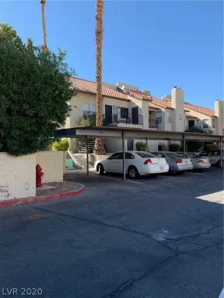 Photo #1: 2136634 Listing