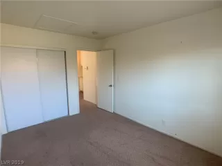 Photo #5: 2136659 Listing 