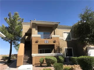 Photo #1: 2136748 Listing 