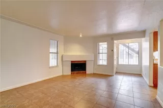 Photo #1: 2136864 Listing 