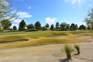 Photo #2: 2136878 Listing 