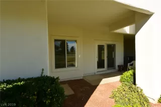 Photo #3: 2136878 Listing 