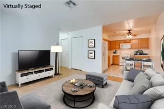 Photo #1: 2136971 Listing