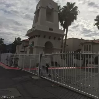 Photo #6: 2137091 Listing