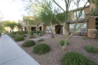 Photo #1: 2137116 Listing 