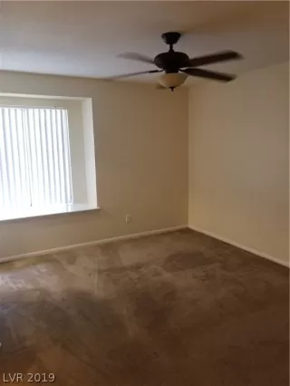 Photo #3: 2137161 Listing