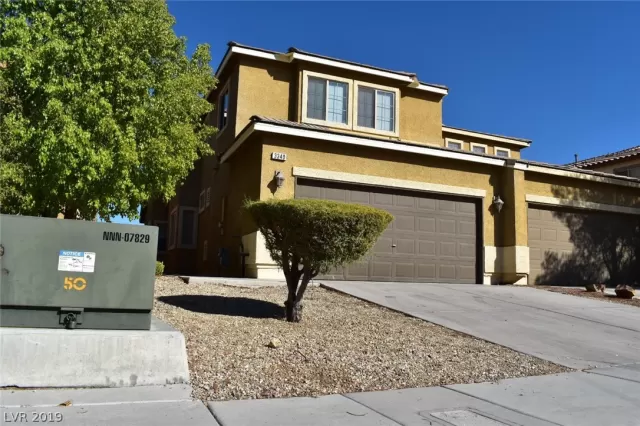 MLS: 2137222 Condo For Sale