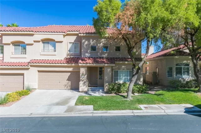 MLS: 2137334 Condo For Sale