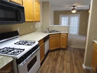 Photo #6: 2137350 Listing 