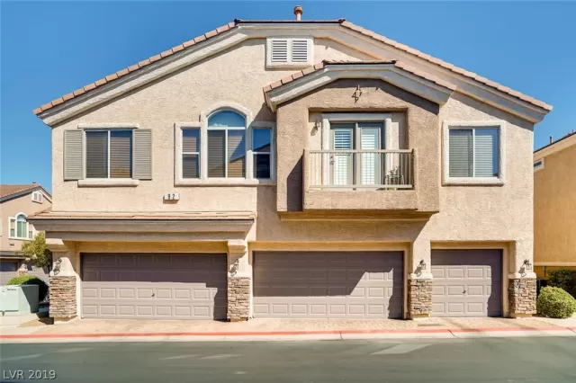 MLS: 2137359 Condo For Sale