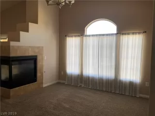 Photo #4: 2137445 Listing 