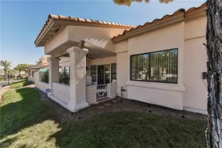 Photo #6: 2137446 Listing 