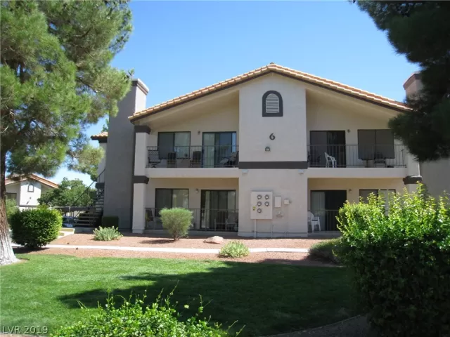 MLS: 2137476 Condo For Sale