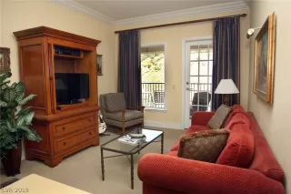 Photo #3: 2137491 Listing 