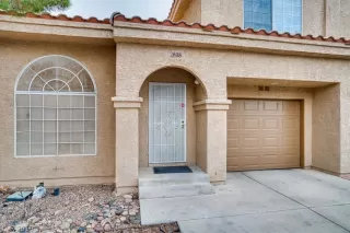 Photo #1: 2137570 Listing