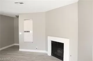 Photo #1: 2137587 Listing 