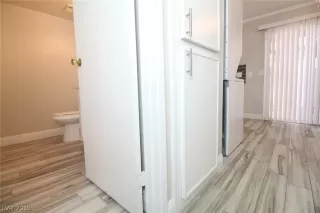 Photo #6: 2137620 Listing 