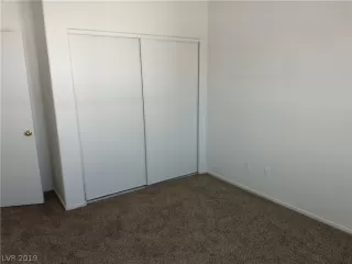 Photo #3: 2137636 Listing