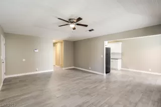 Photo #6: 2137711 Listing 