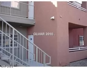 Photo #3: 2137840 Listing