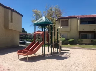 Photo #6: 2137883 Listing 