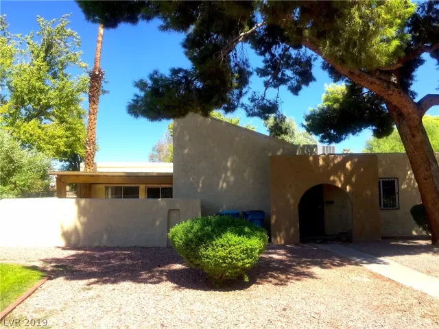 MLS: 2137978 Condo For Sale