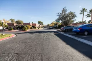 Photo #6: 2138018 Listing