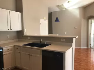 Photo #1: 2138023 Listing 