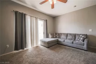 Photo #2: 2138024 Listing