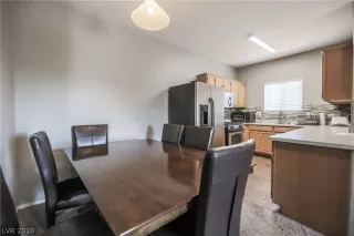 Photo #6: 2138024 Listing