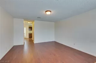 Photo #3: 2138099 Listing 