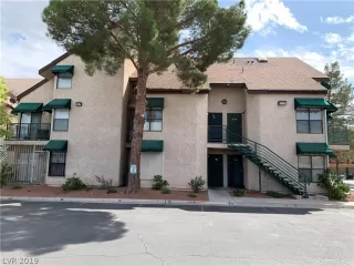 Photo #1: 2138297 Listing