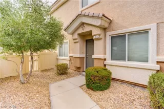 Photo #1: 2138381 Listing