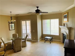 Photo #2: 2138420 Listing