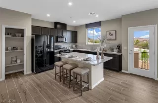 Photo #1: 2138445 Listing 