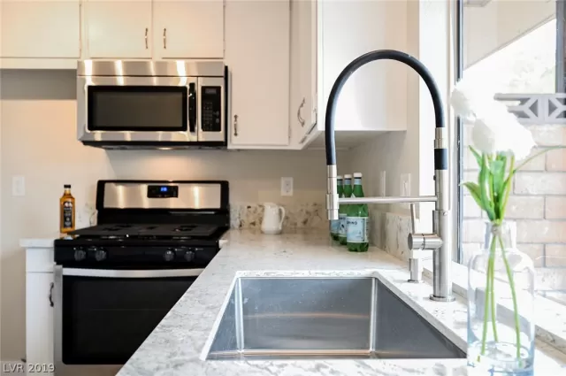 MLS: 2138535 Condo For Sale